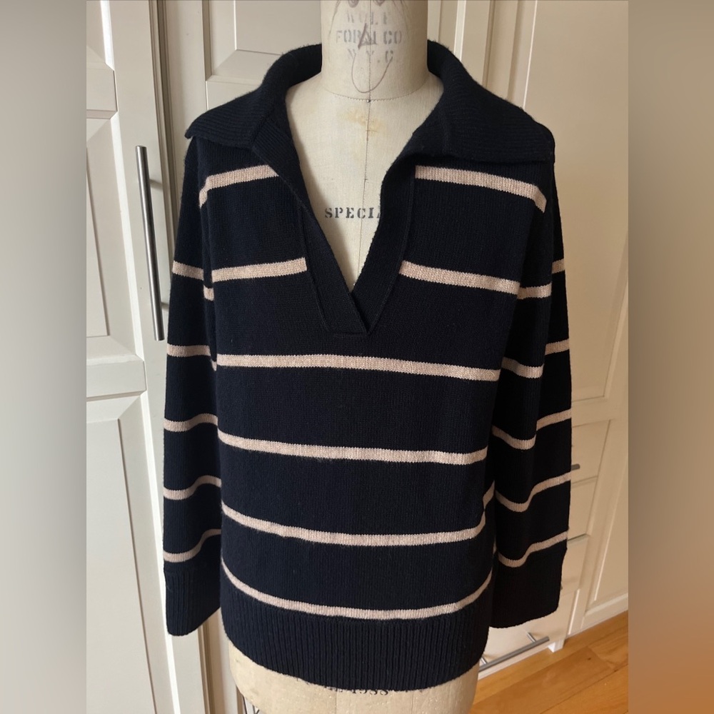 Vince cashmere wool black stripped black tan stripes sweater M